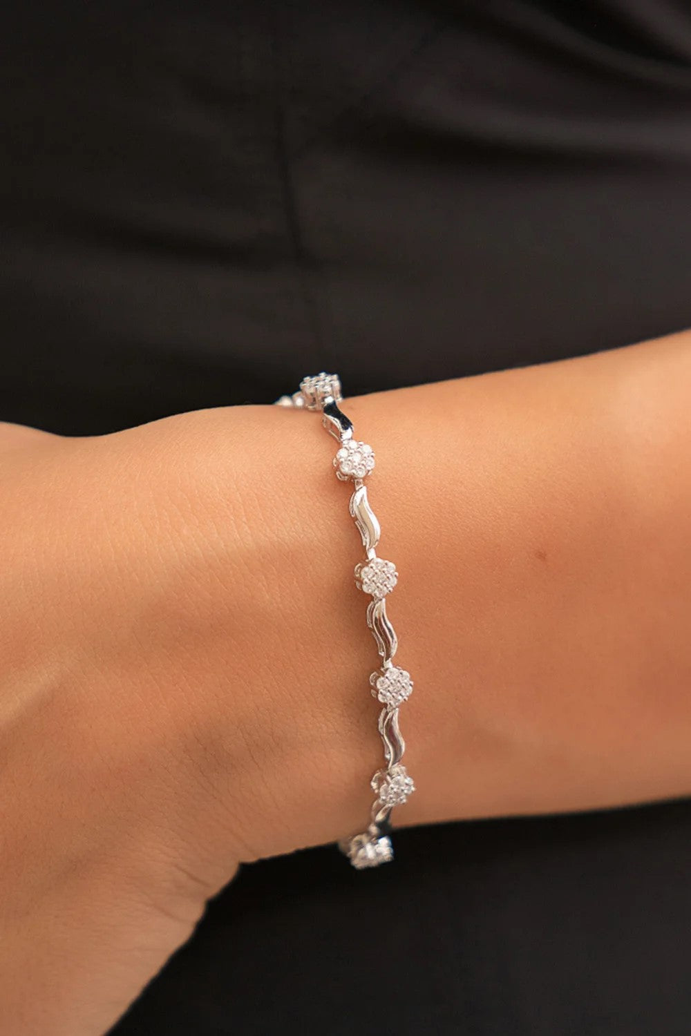 Blooming Diamonds Silver Bracelet