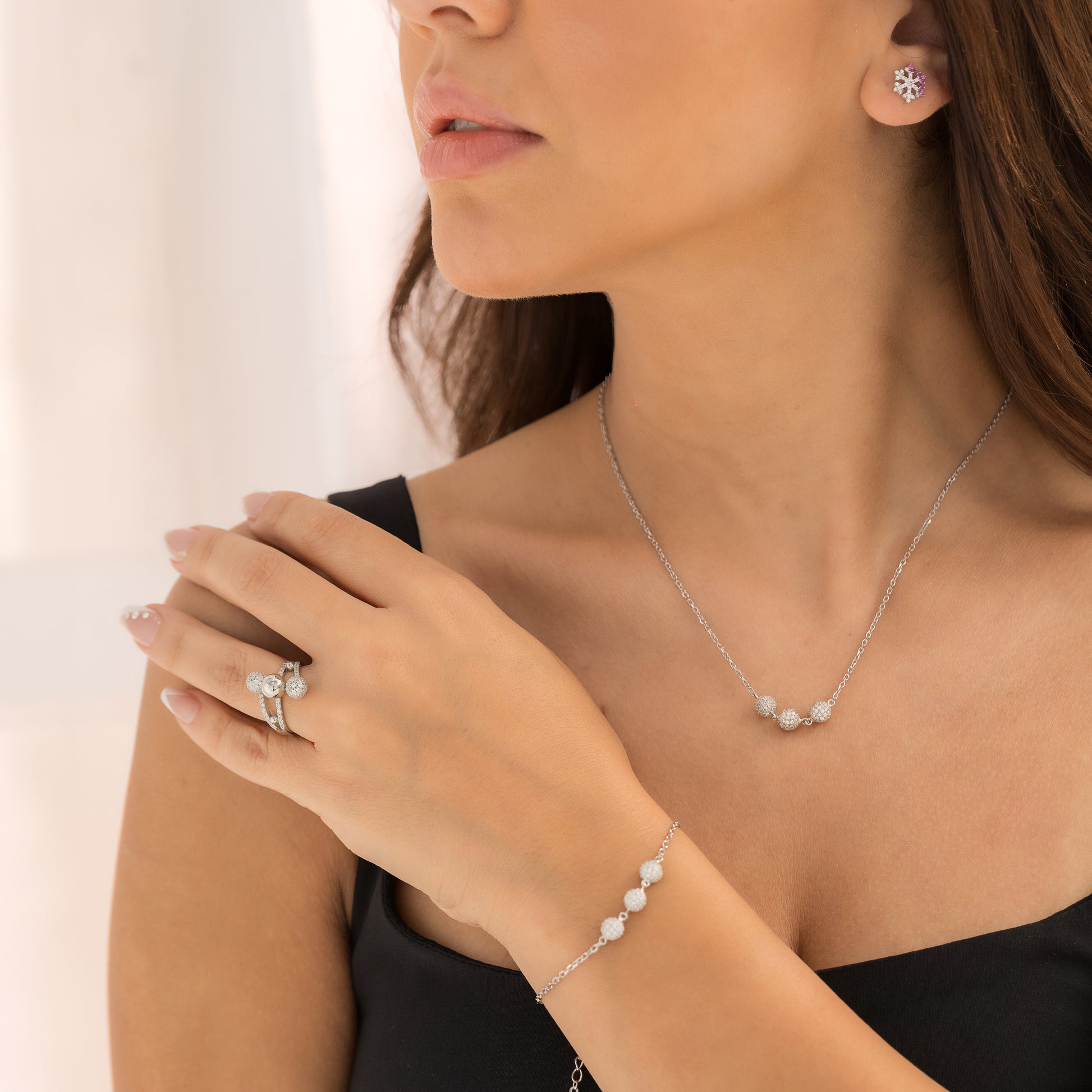 Trio Gleams Silver Necklace