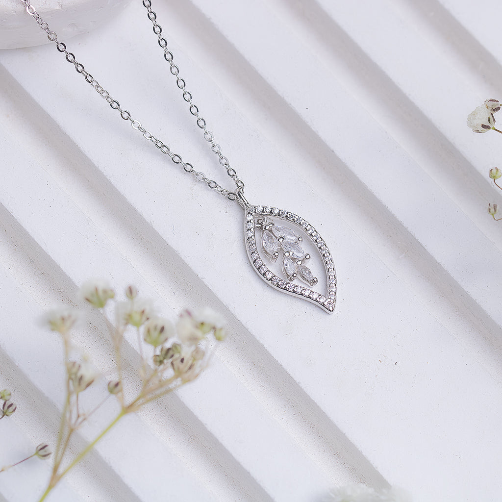 Belleaf Silver Necklace