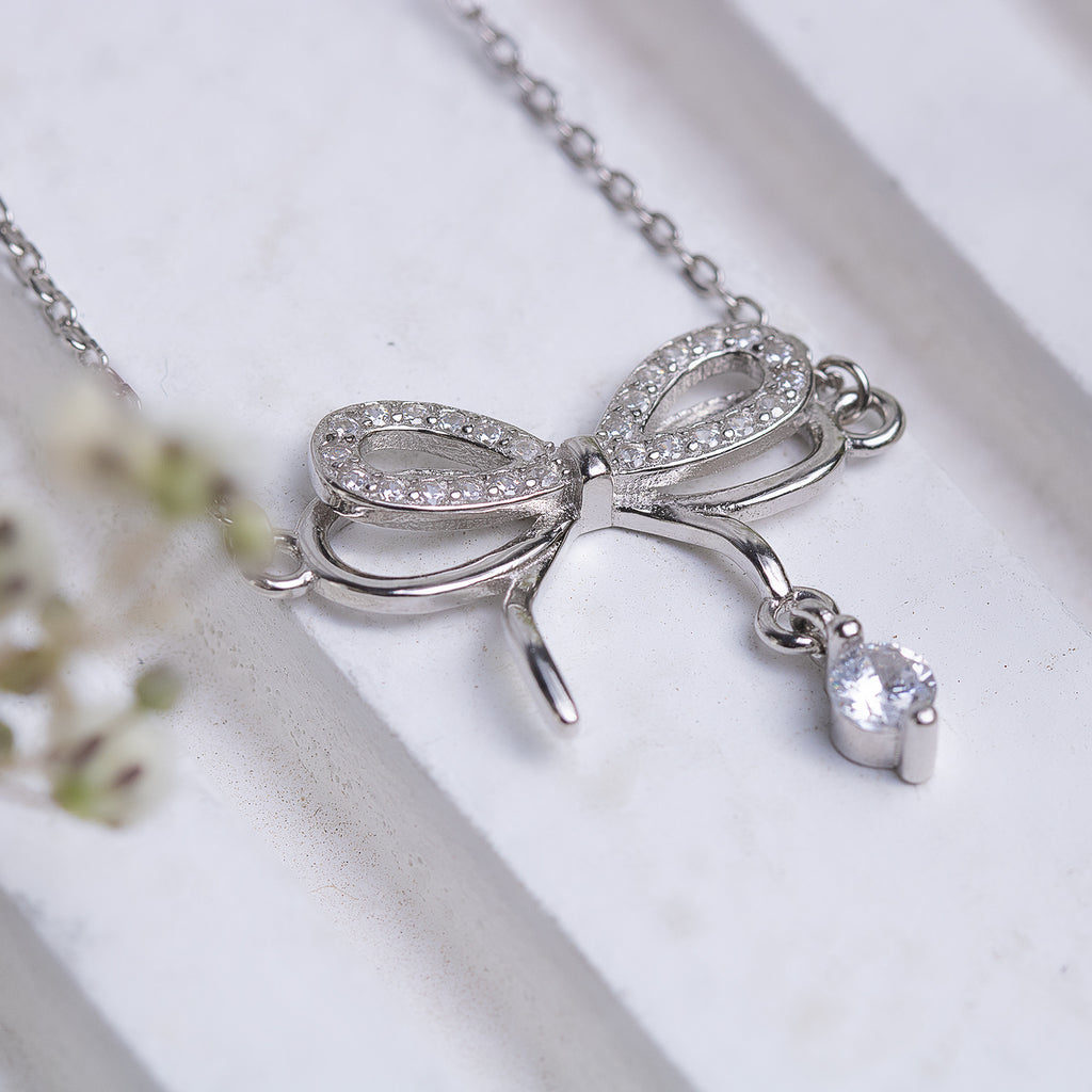 Elegant Bow Silver Necklace