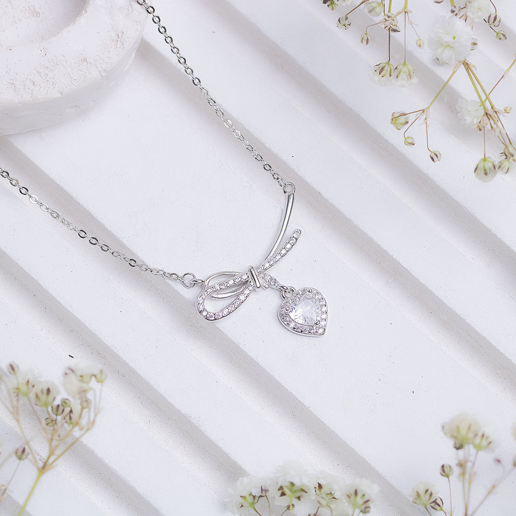 Soft Bond Silver Necklace