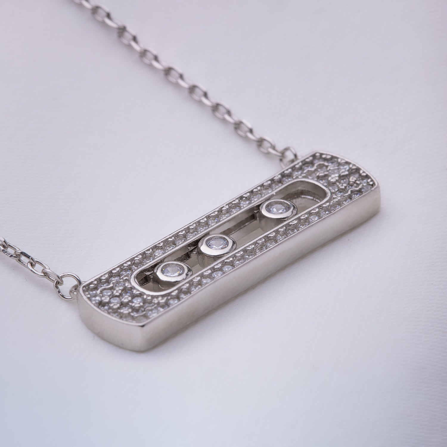 Spot Light Silver Necklace
