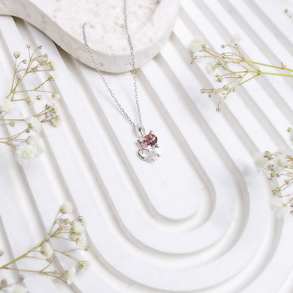 Rosy Kitty Silver Necklace