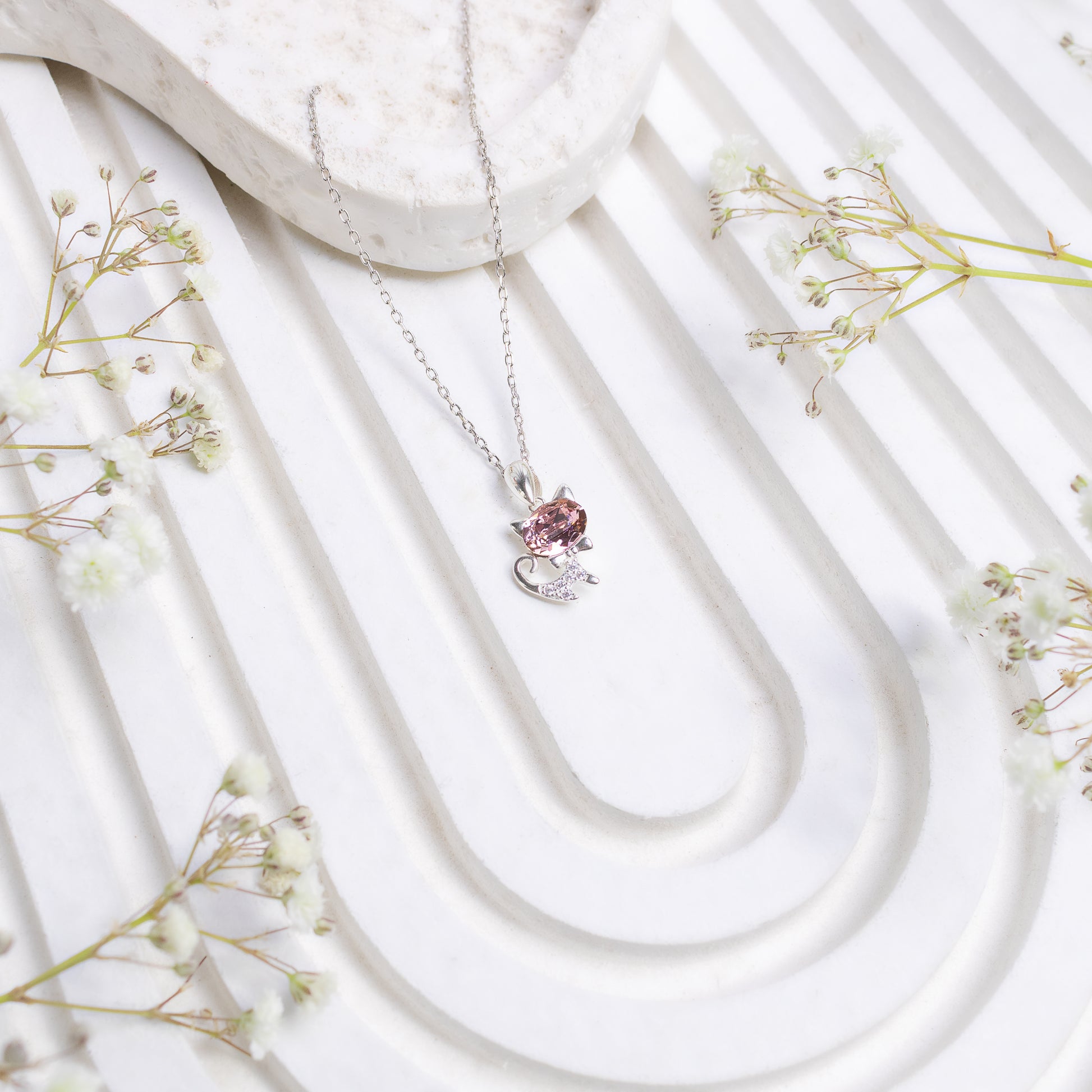 Rosy Kitty Silver Necklace
