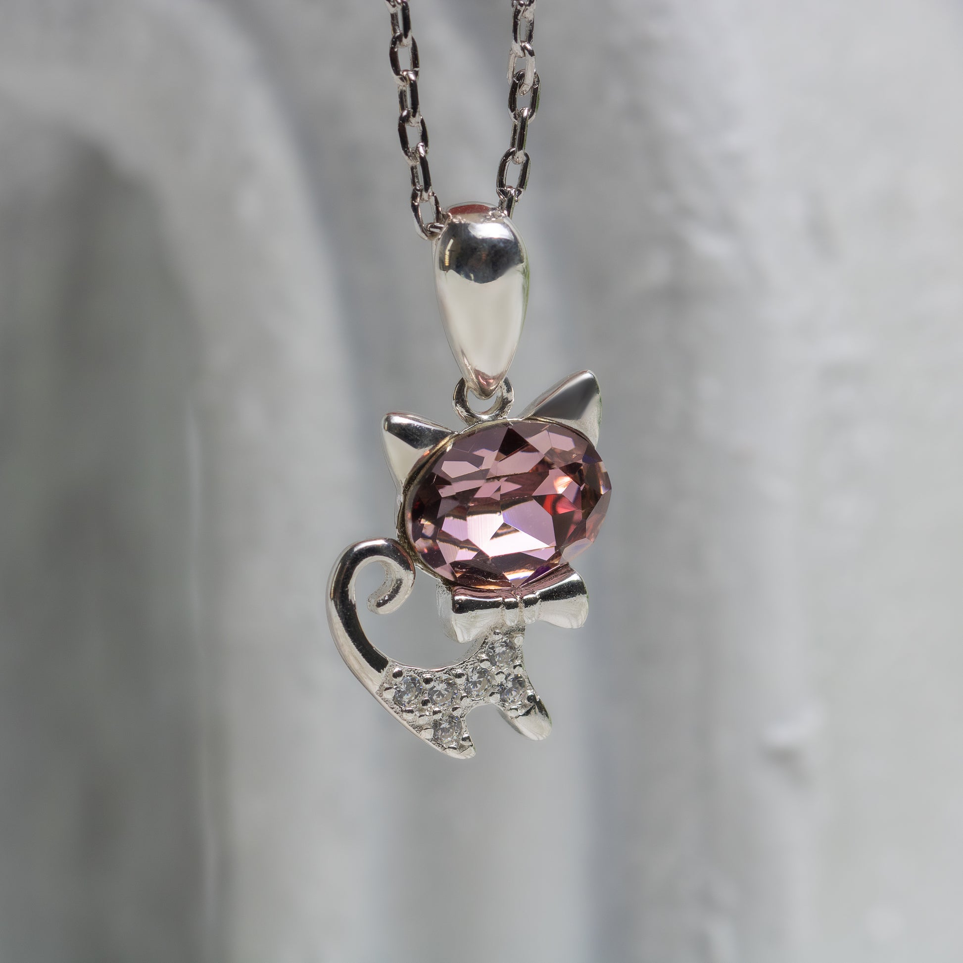 Rosy Kitty Silver Necklace