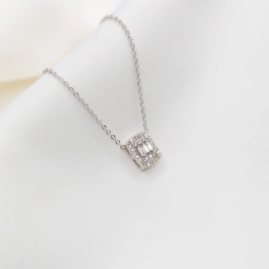 unique Spark Silver Necklace & Bracelet