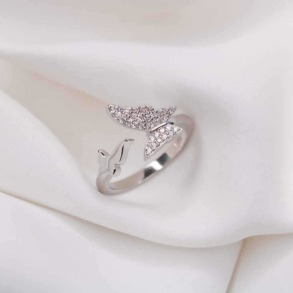 butterfly bond Silver ring