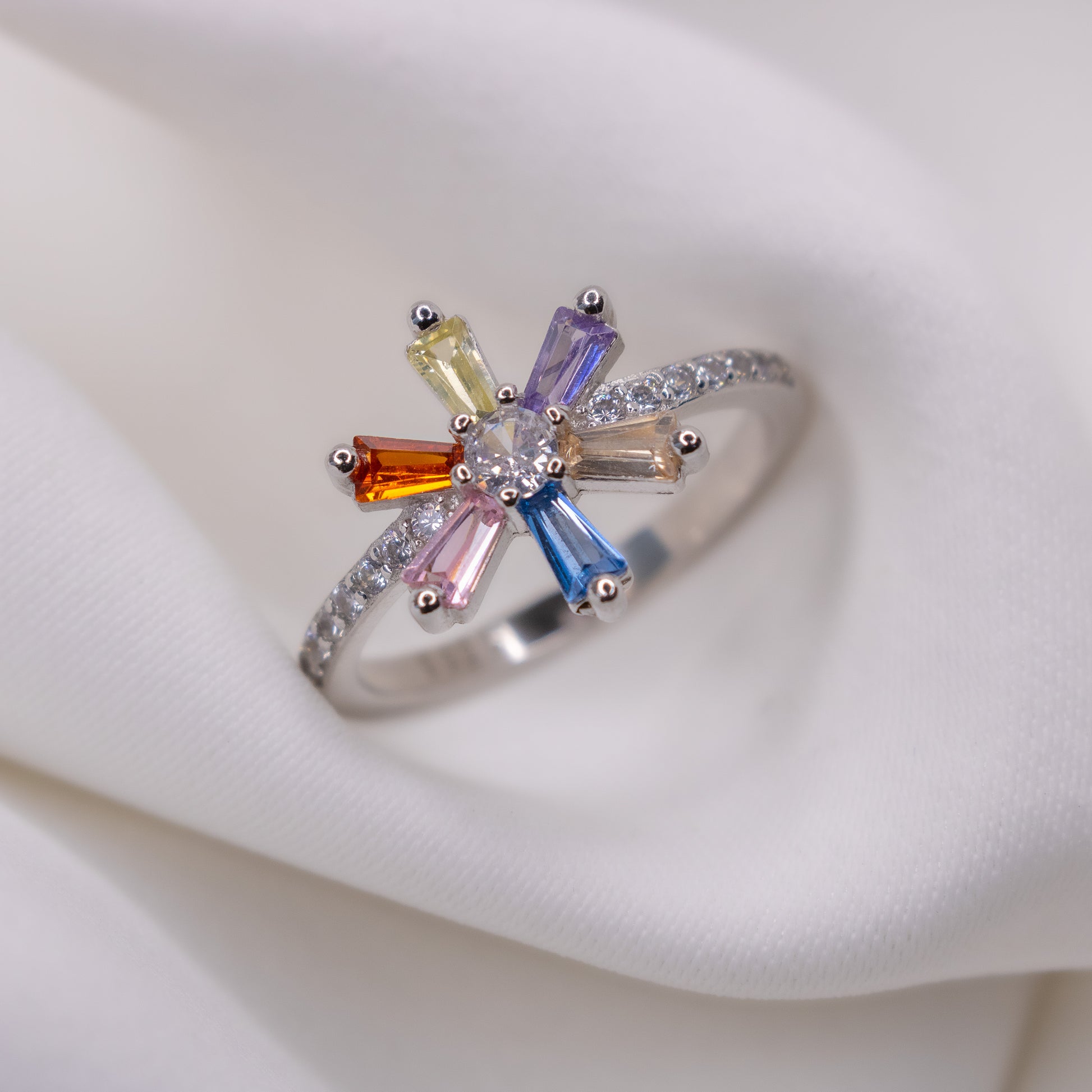 Estrella Silver Ring