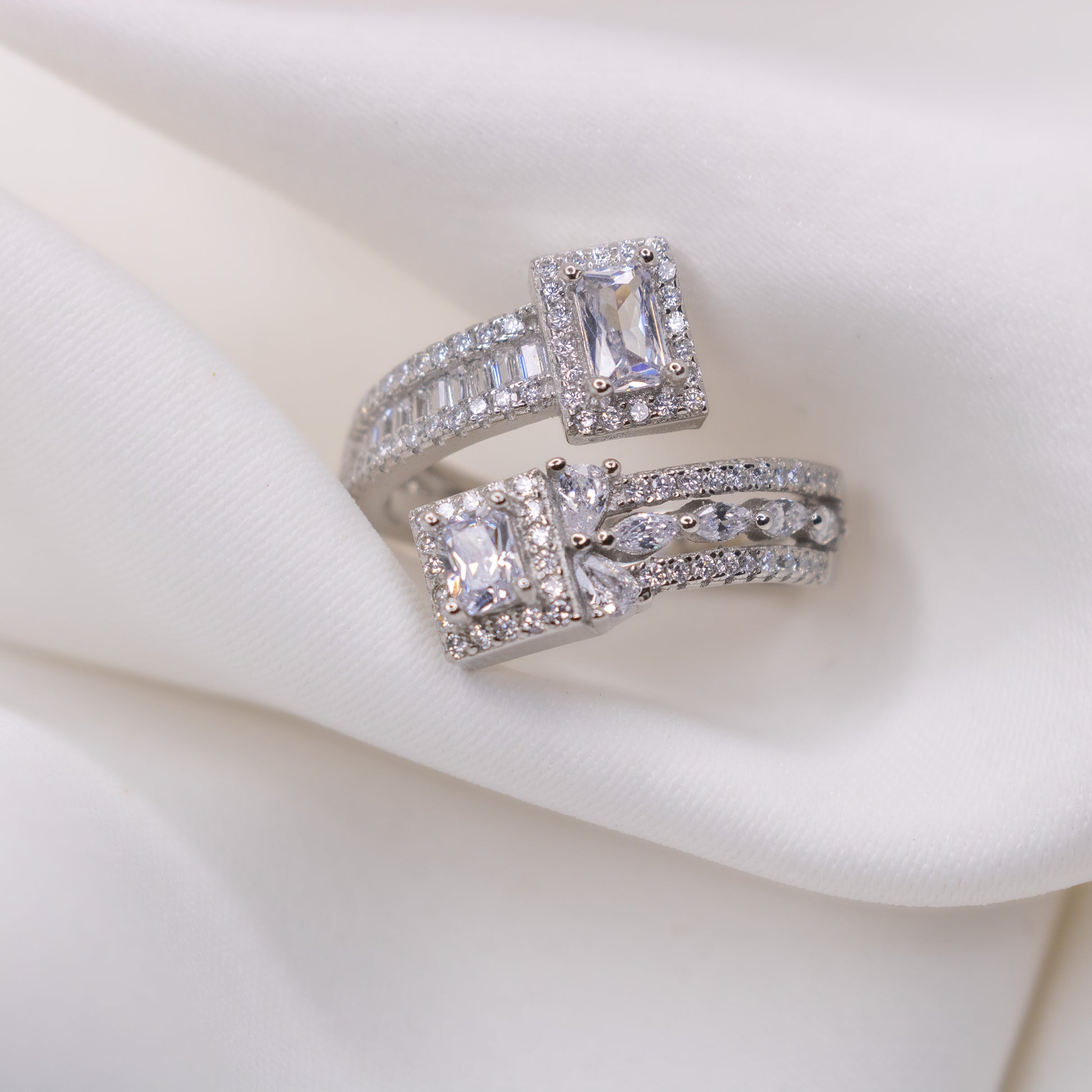 Solitaire Dream Silver Ring
