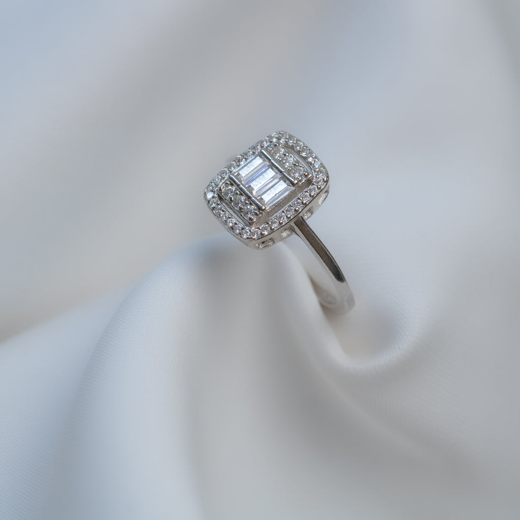 Spark silver Ring