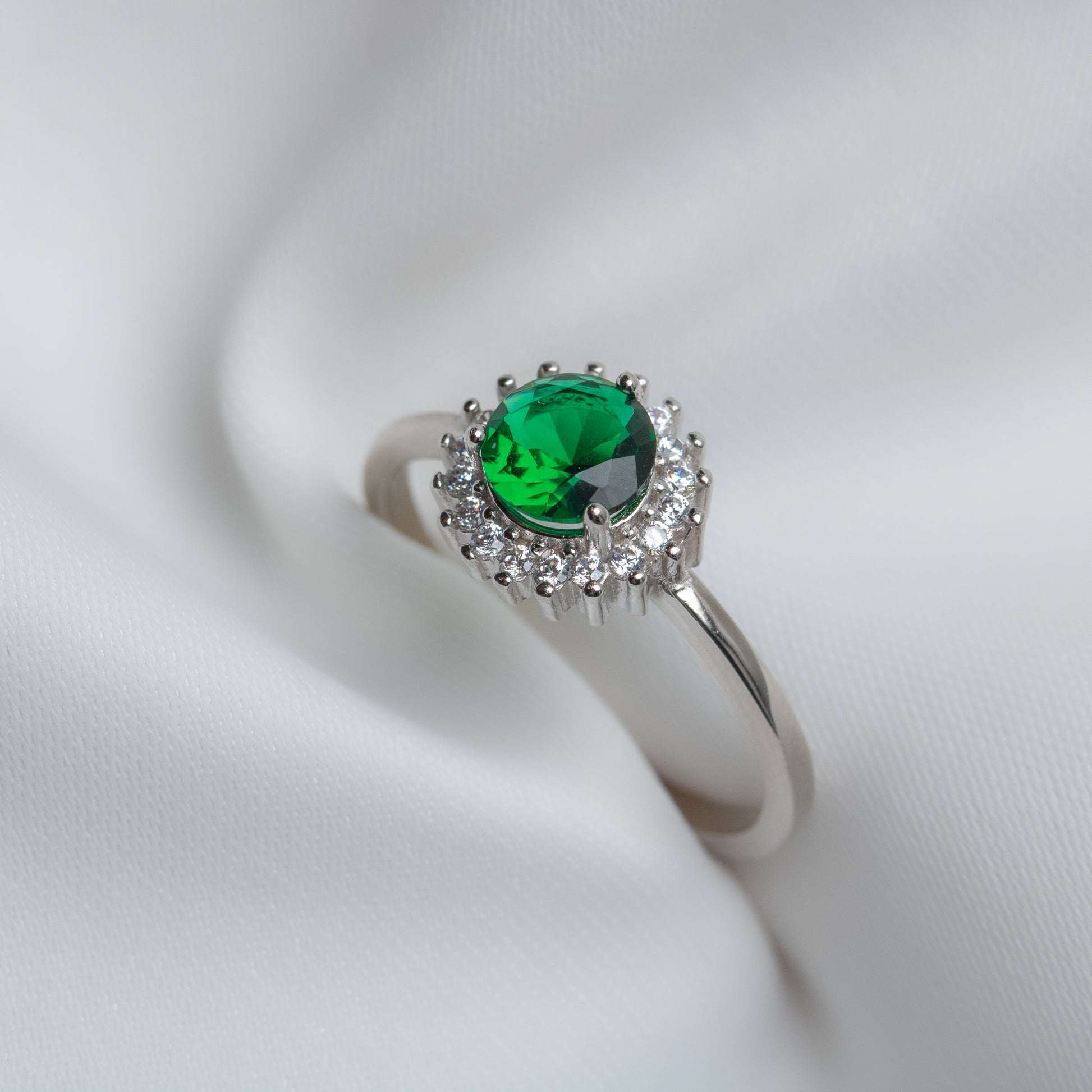 Iconic Royal green zirconia Sets