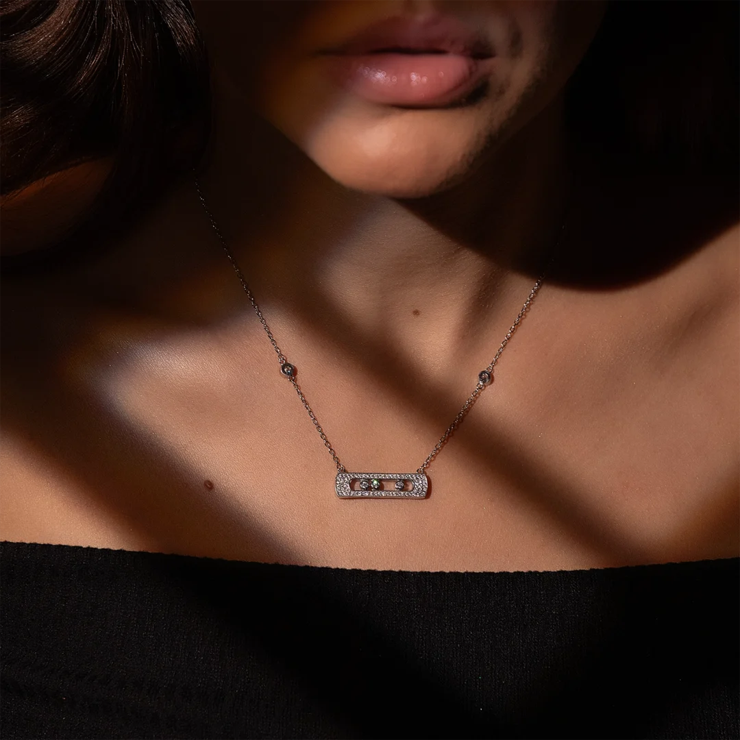 Spot Light Silver Necklace
