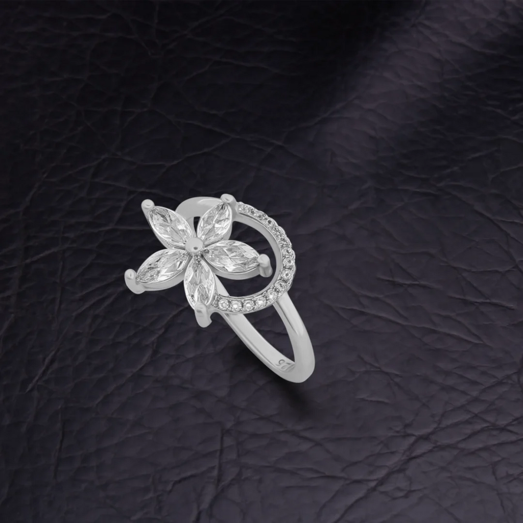 Twinkle Silver Ring