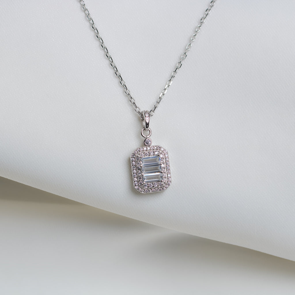 Beautiful White Stone Pendant Chain